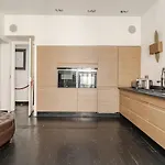 Le Loft Du Triangle D'or Parigi