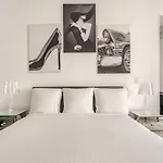 Appartamento Le Loft Du Triangle D'or Parigi