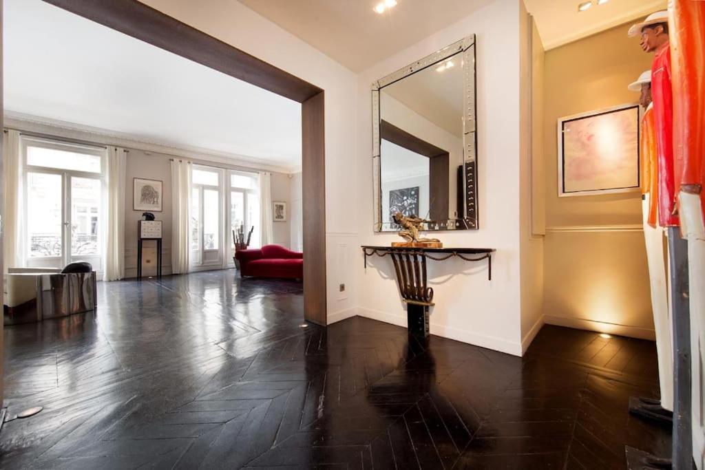 Le Loft Du Triangle D'or * Paris