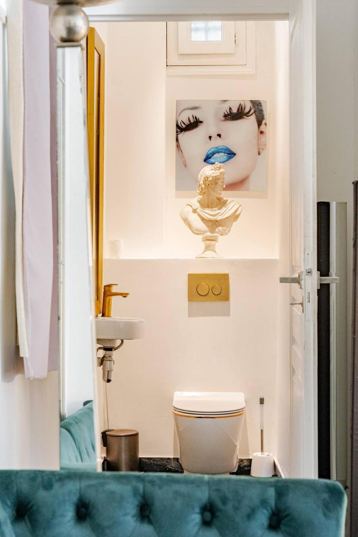 Le Loft Du Triangle D'or Apartment *